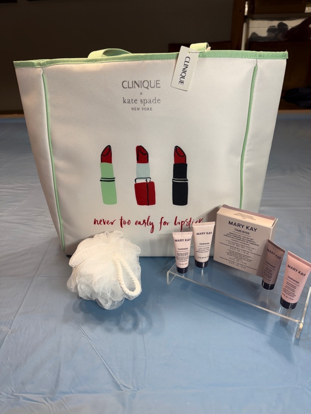 Kate Spade-Mary Kay Time Wise on the Go- Clinique White & Mint Cosmetic Tote